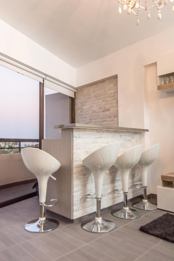 Appartement Sea View Flat 301 à Larnaca Extérieur photo